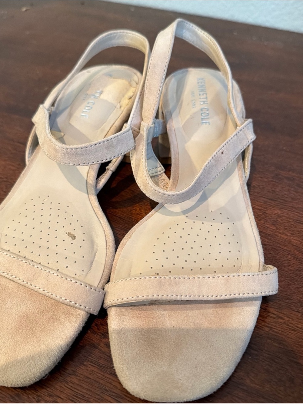 Kenneth Cole Light Beige Suede Slingback Sandals